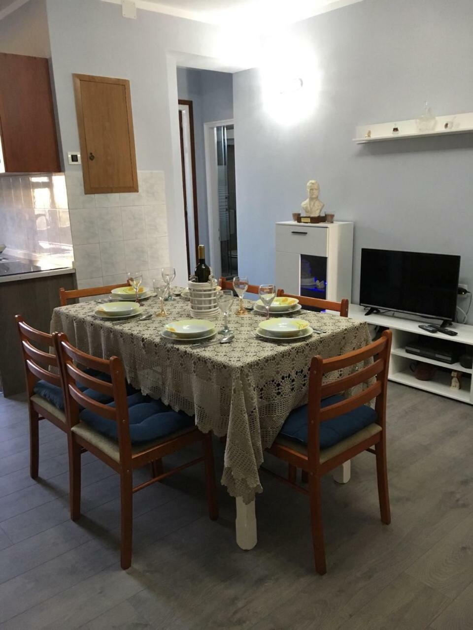 Apartment Kumicic - 3 Bedrooms Ičići 외부 사진